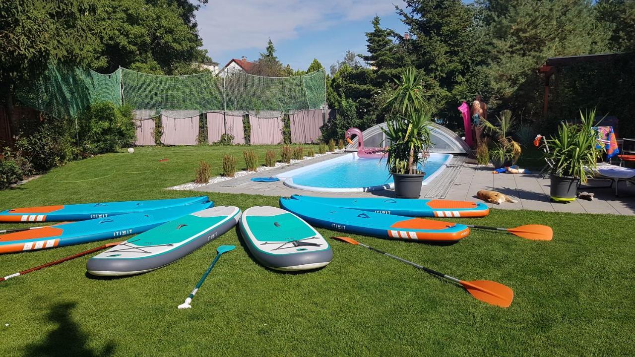 Pool & Lake Holiday Home Марклеберг Екстериор снимка