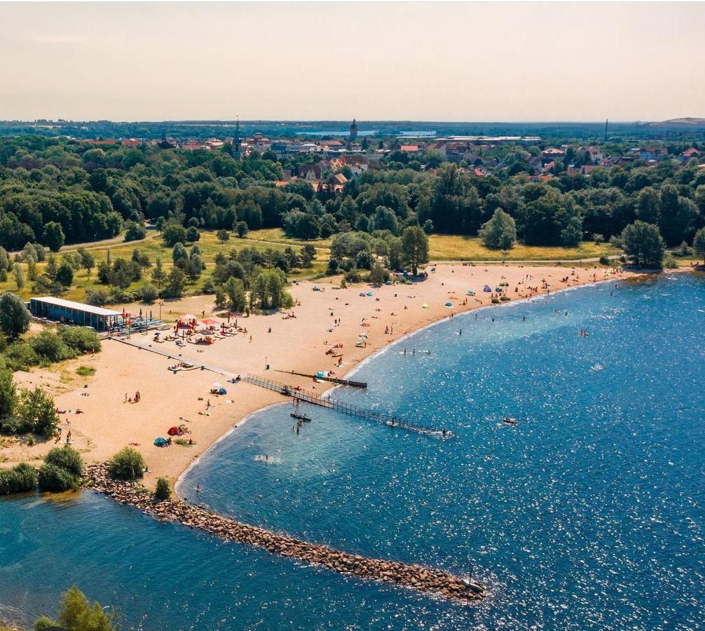 Pool & Lake Holiday Home Марклеберг Екстериор снимка