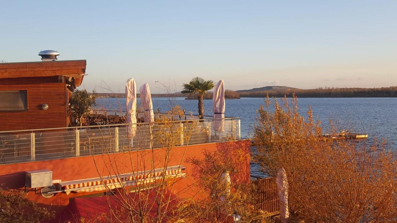Pool & Lake Holiday Home Марклеберг Екстериор снимка