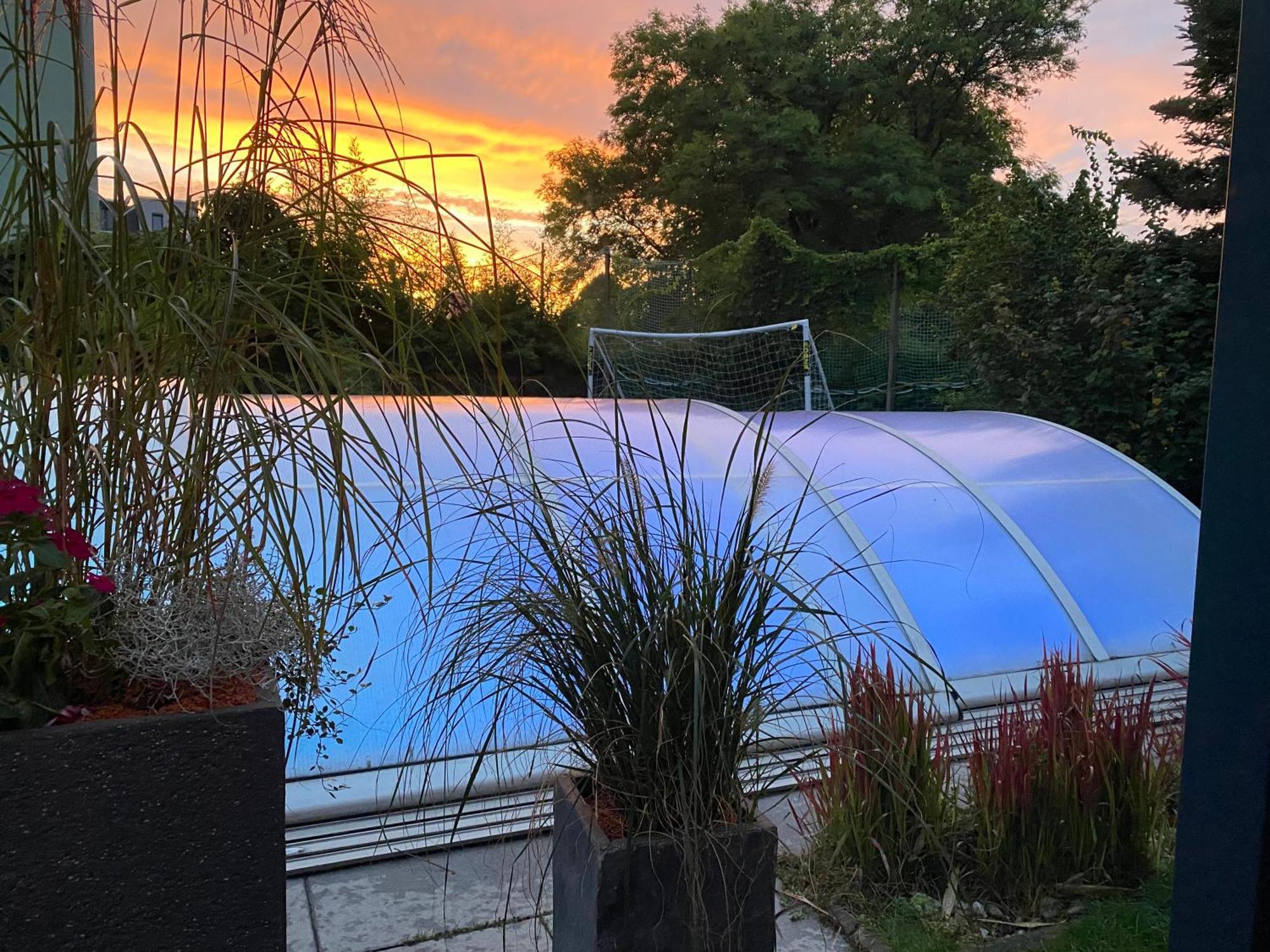 Pool & Lake Holiday Home Марклеберг Екстериор снимка